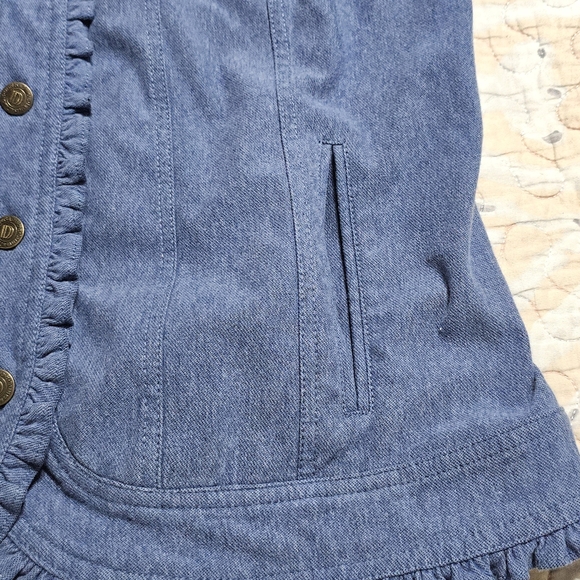 Women’s Drapers & Damon’s Petite Vest – Size Petite Medium – Denim Look Soft - Picture 3 of 7